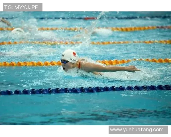 蝶泳对身体健康的多重益处及其科学解析 蝶泳对身体健康的多重益处及其科学解析